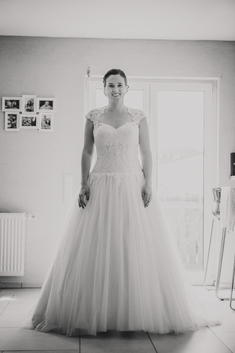 Hochzeitsfotograf Niedernberg - Fertig gestylte Braut